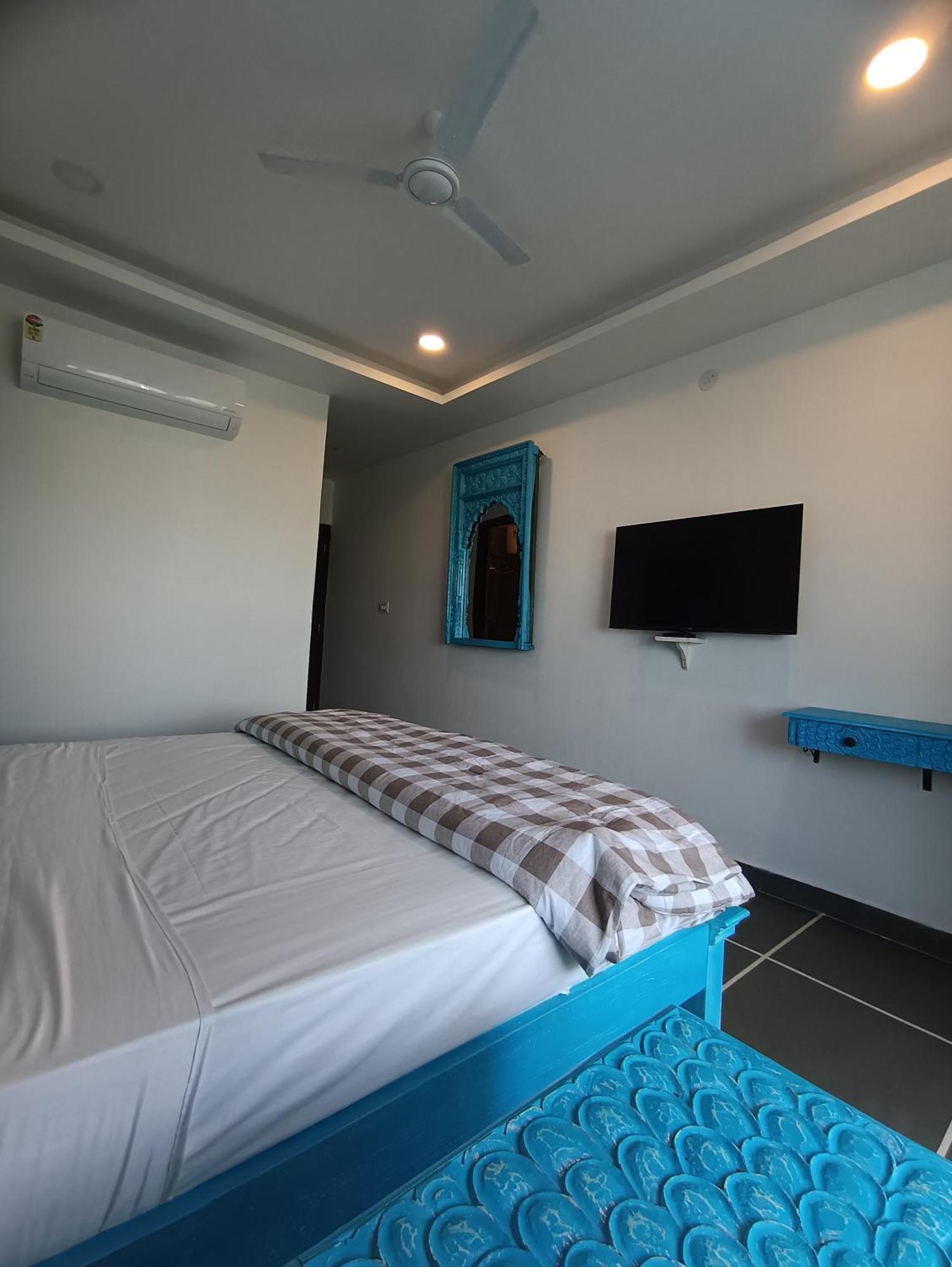 Hotel Mewari Villa Удайпур Экстерьер фото